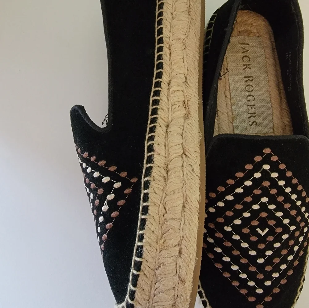 Jack Rogers Luna Black Suede Espadrille Sz 7 EUC